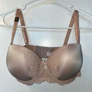 Victoria secrets 32ddd strapless bra